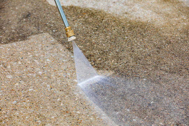 Why Choose Our Pressure Washing Services in California
