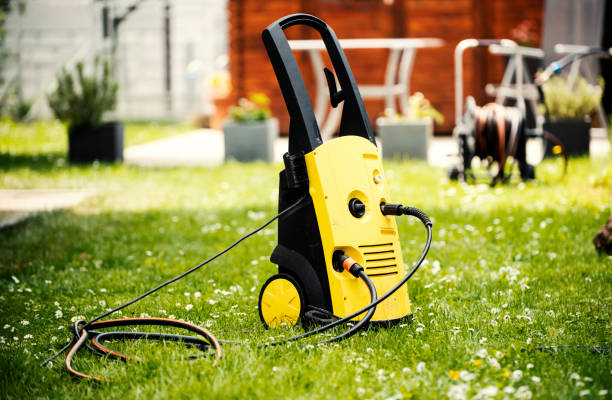 Best Driveway Pressure Washing  in Frazier Park, CA